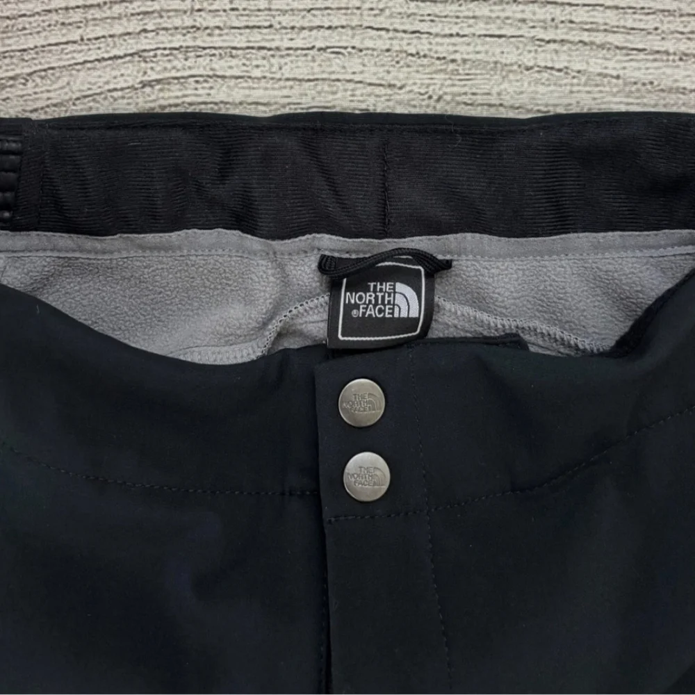Ladies THE NorthFace FLEECE LINED PANTS - Picture 7 of 8